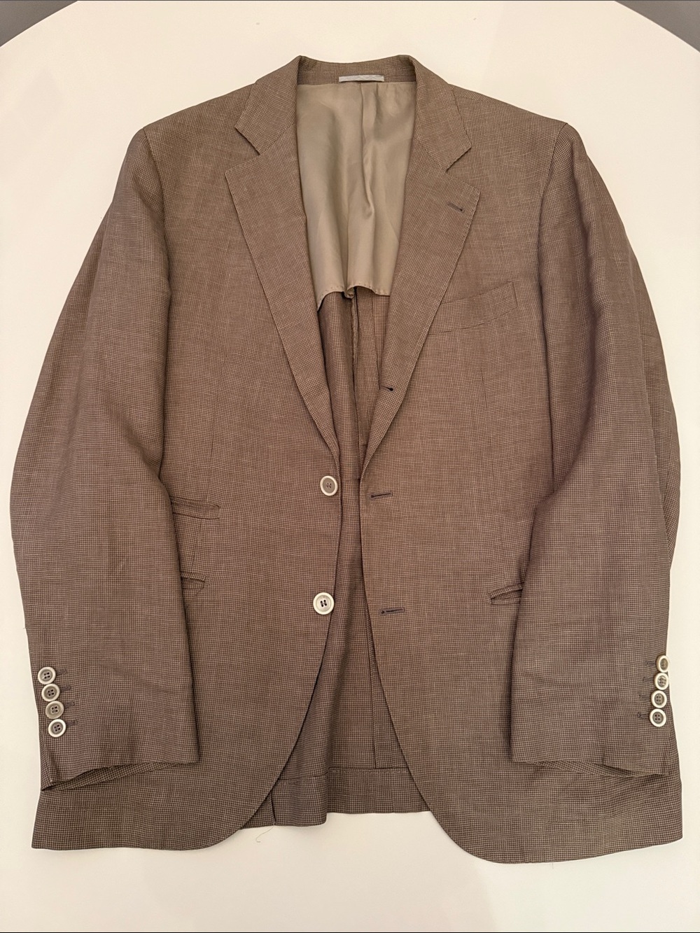 Brunello Cucinelli Linen Wool Silk Summer Houndstooth Jacket. Tan/Brown